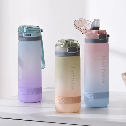 Stay Hydrated in Style with our 500ml/600ml Fashionable Straw Water Bottle